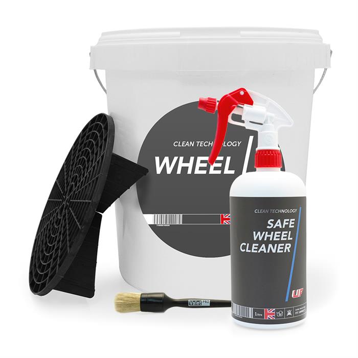 UF Safe Wheel Cleaner & Bucket Kit Ultimate Finsh