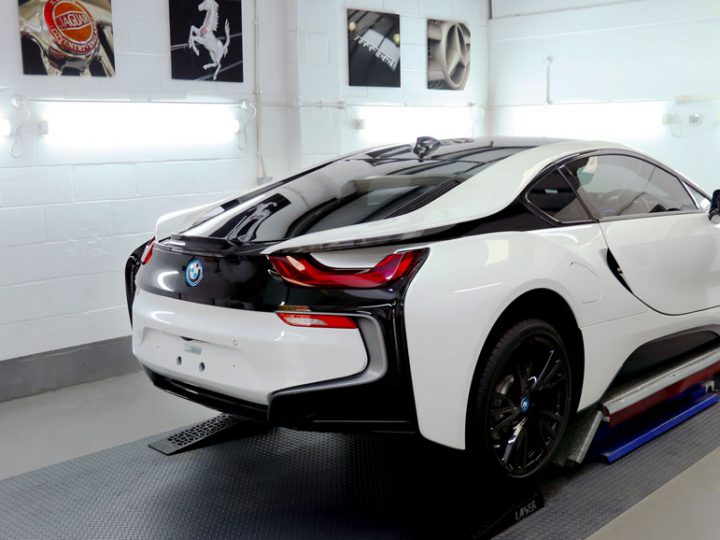 BMW i8: 2-Stage Gloss Enhancement Treatment