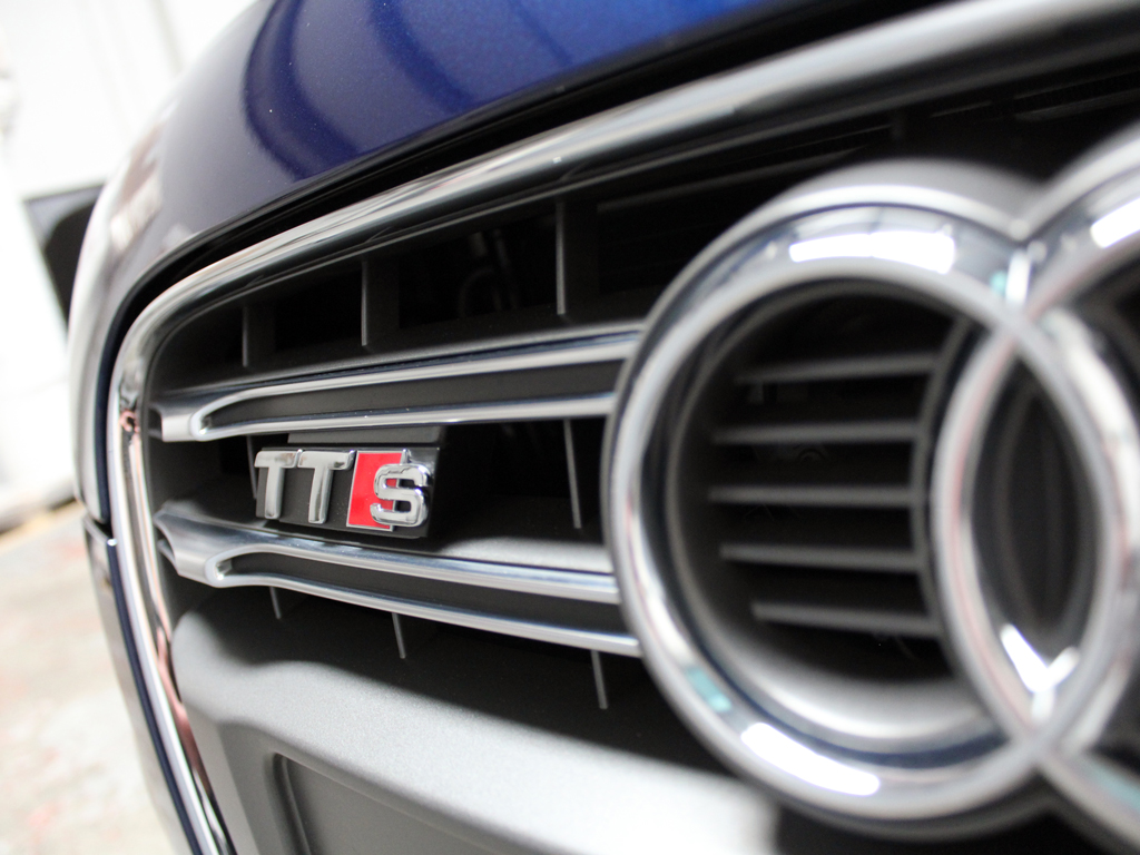 Audi TTS Gets Extra Glanz with Nanolex Technik