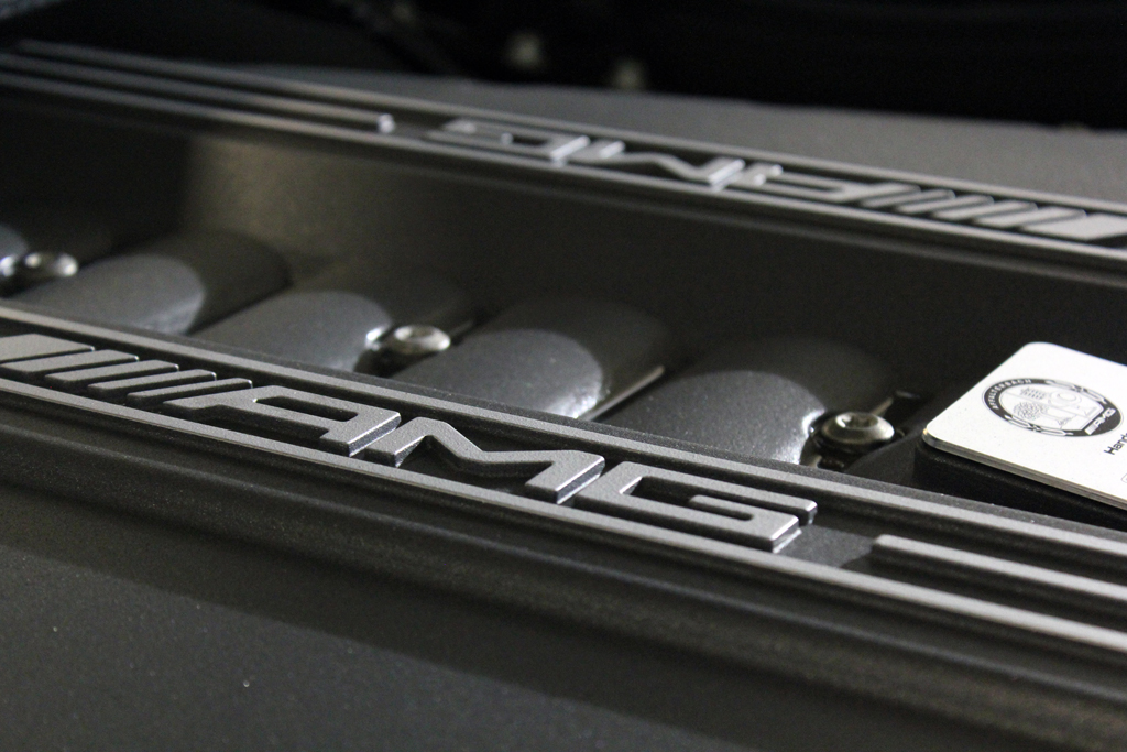Mercedes-Benz SLS AMG Soars In For 1K-Nano Protection