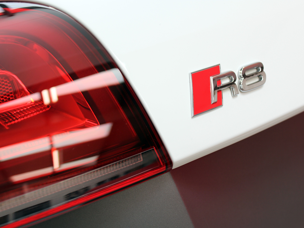 Audi R8 V10 Plus – Revolution On The Inside, Evolution On The Outside