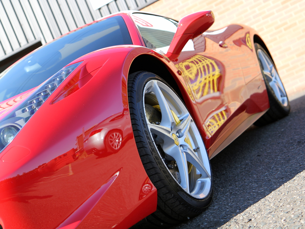 Ferrari 458 Italia Rosso Corsa: Glasur Finish Restoration