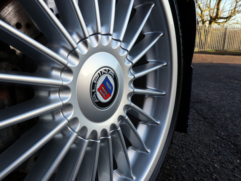 BMW ALPINA B3 3.3 Cabrio - A Fitting Finish!