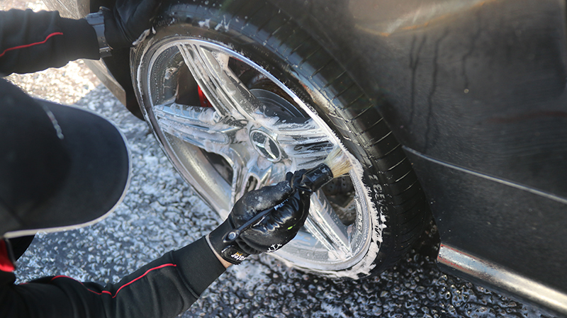 UF Safe Wheel Cleaner