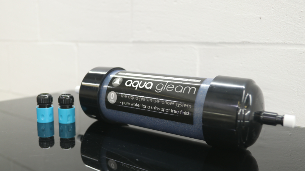 Aqua Gleam