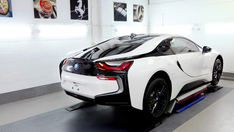 BMW i8