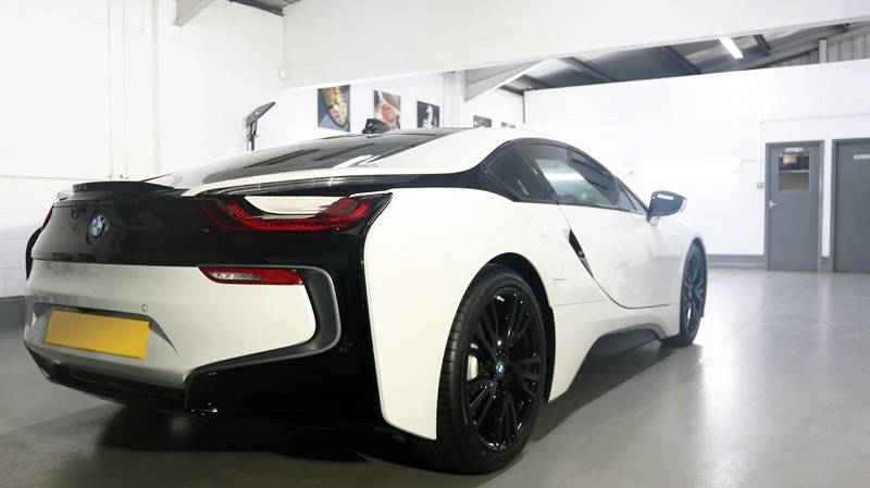 BMW i8