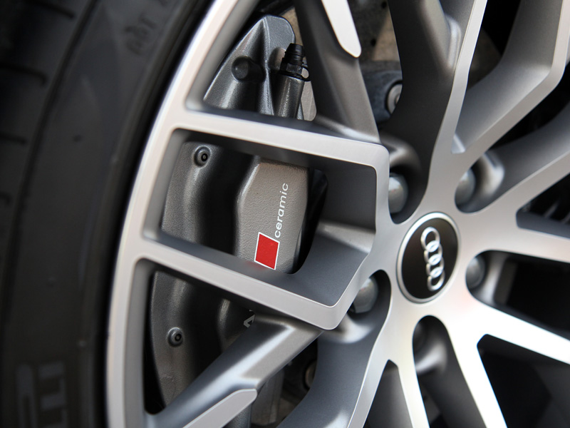 2016 Audi R8 V10 PLUS - Paintwork Correction Treatment