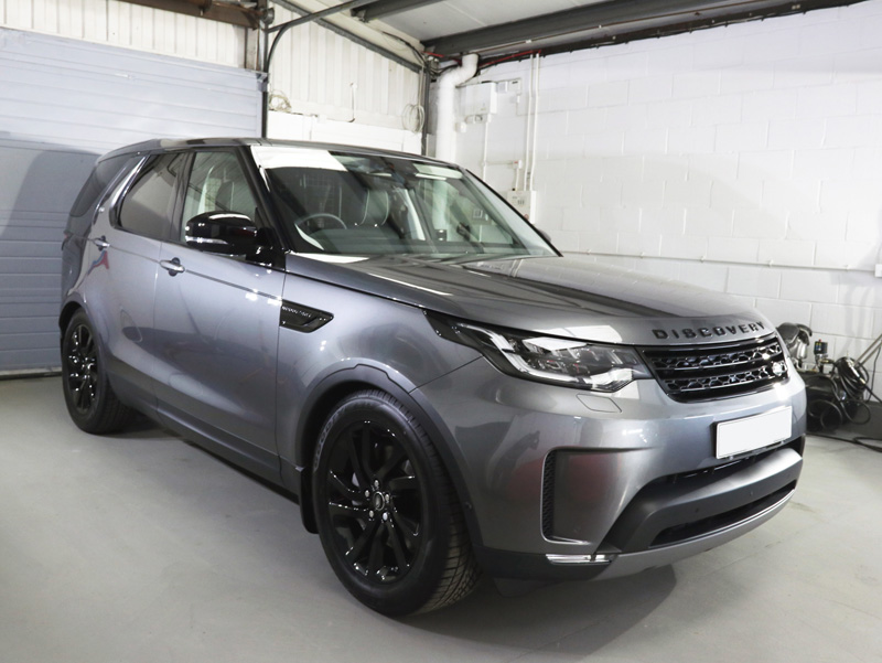 2018 Land Rover Discovery Commercial S - New Car Protection Package