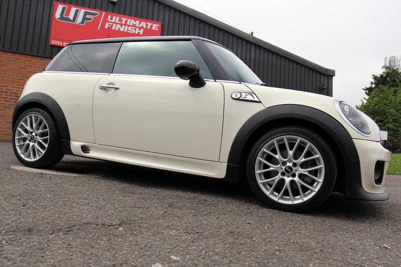 Mini Cooper S - Gloss Enhancement Treatment