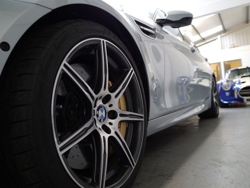 Nanolex PROFESSIONAL Paint & Alloy Sealant on BMW M5 V8 Competition Package