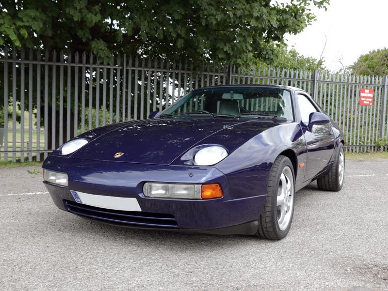 Porsche 928 GTS - Paint Correction Treatment