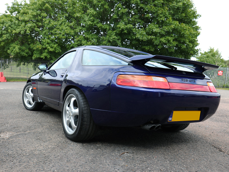 Porsche 928 GTS - Paint Correction Treatment