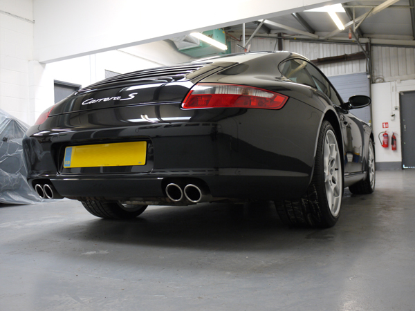 Porsche 997 Carrera S - Gloss Enhancement Treatment