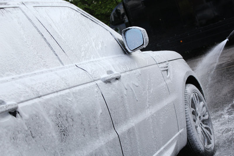 2014 Range Rover Sport Autobiography pre cleaned with Ultimate Snow Foam