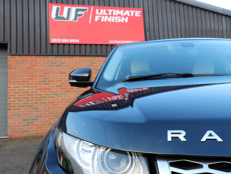Range Rover Evoque SD4 Prestige - Gloss Enhancement Treatment