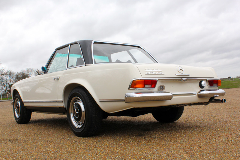 1970 Mercedes-Benz 280 SL Pagoda Automatic Paintwork Correction Treatment