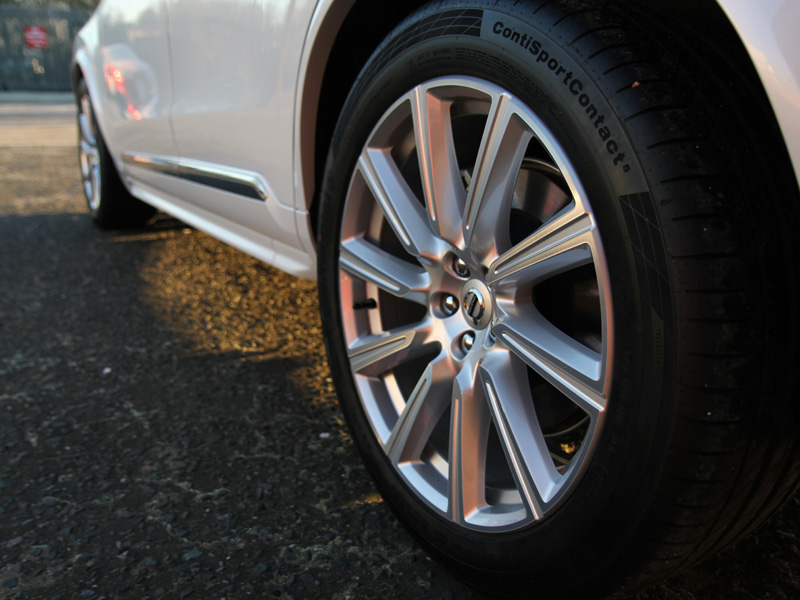 Volvo XC90 T8 Inscription - New Car Protection Package