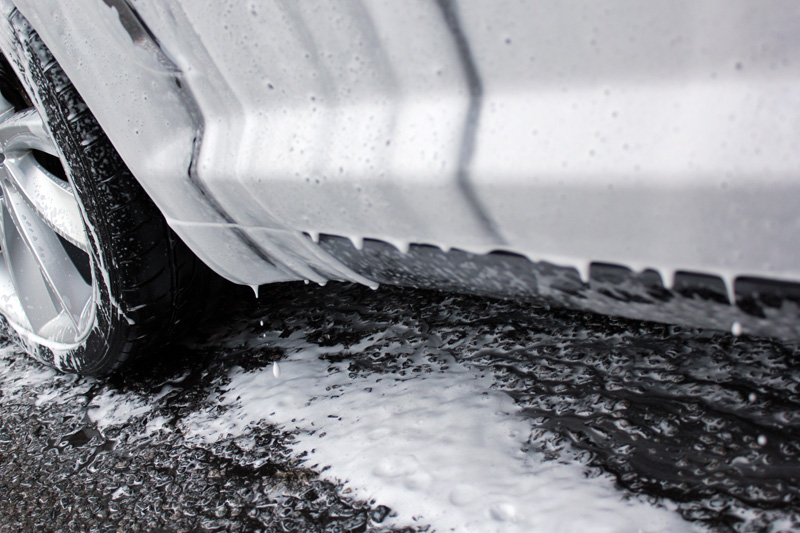 Jaguar XF Sportbrake receives Gloss Enhancement Treatment