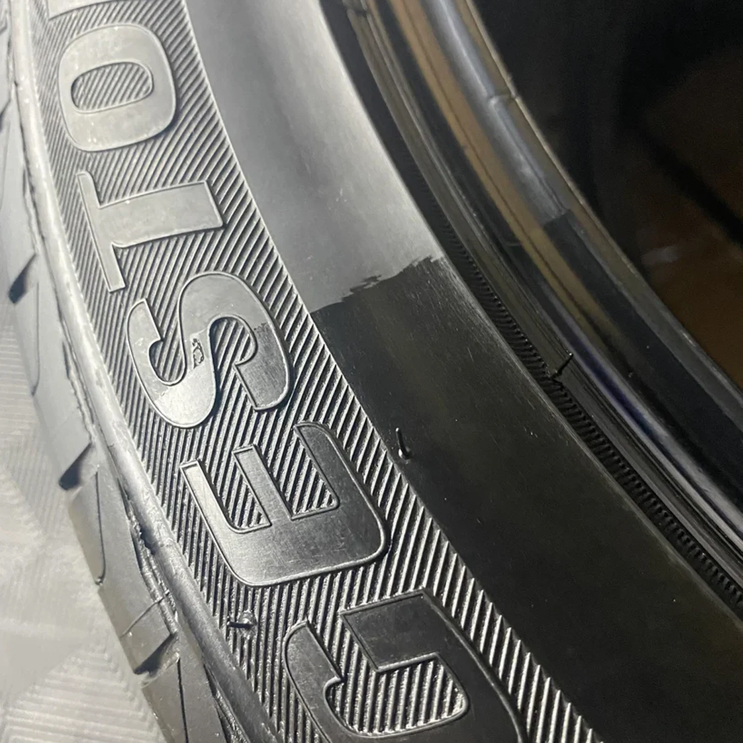 KMKZ Tire Dressing 2.0 - Image 3