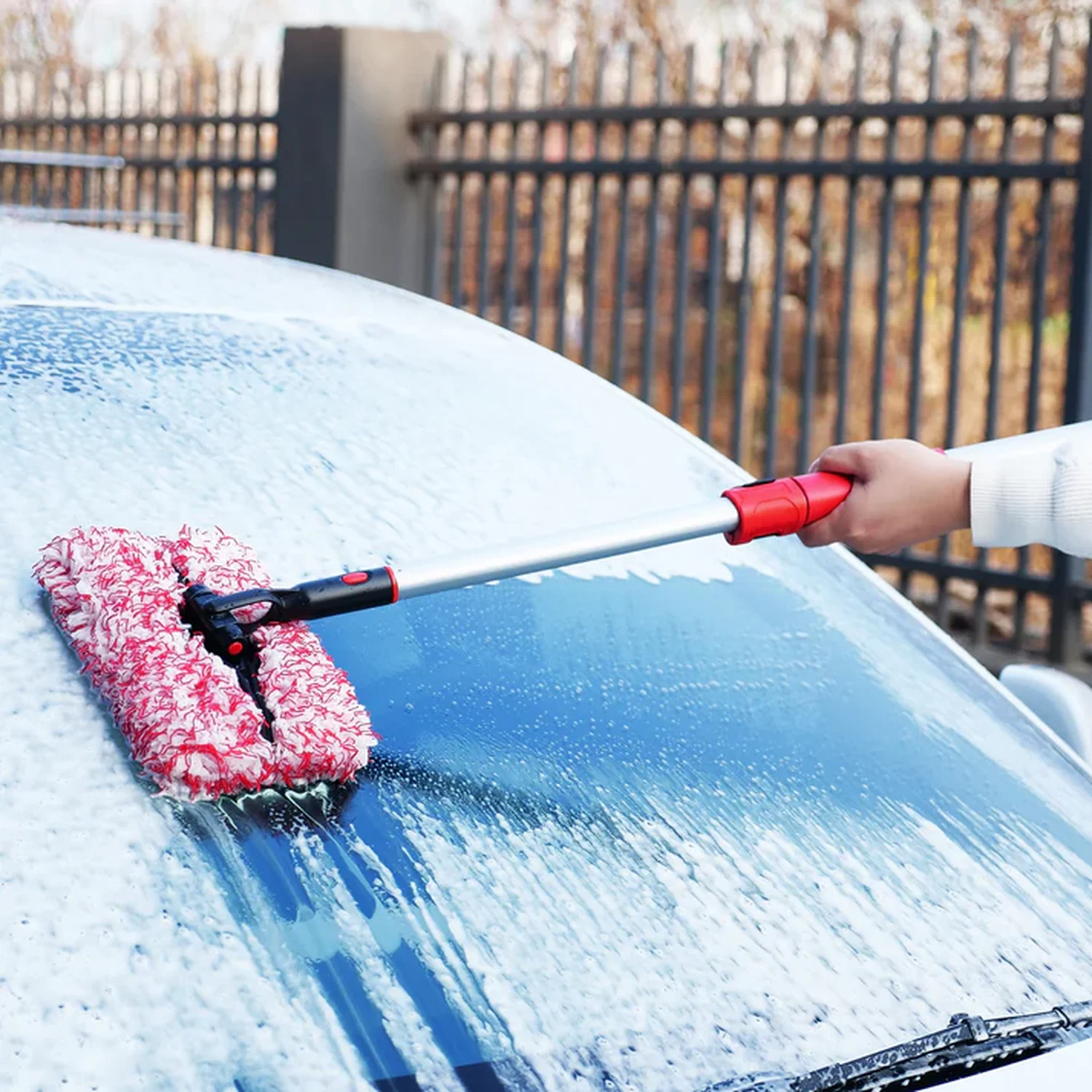 IncrediStick Telescopic Car Wash Pad - Image 5