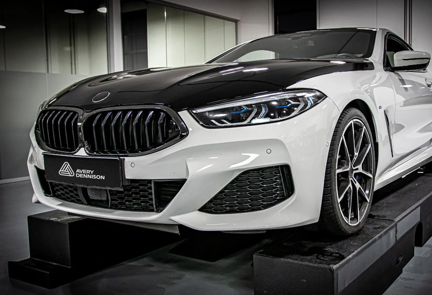 SPF Gloss Black - Image 5