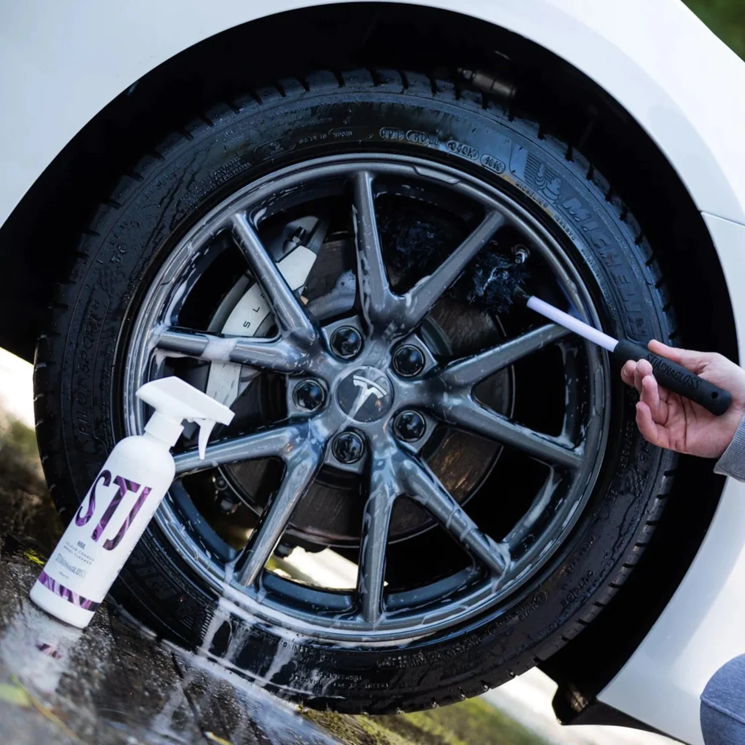 Hjul Wheel Cleaner - Image 5